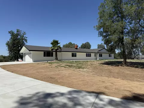 Exterior - 36610 Kenneth Ave, Madera, CA 93636 photo 2 of 9