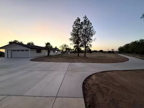 Exterior - 36610 Kenneth Ave, Madera, CA 93636 photo 4 of 9