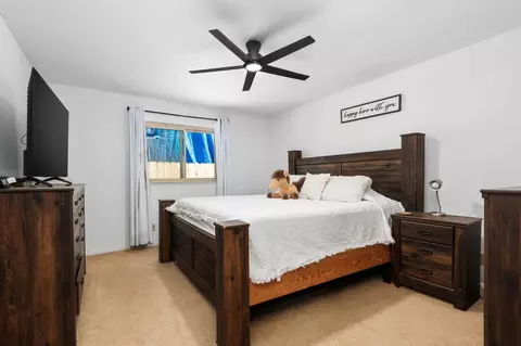 Bedroom - 1852 N Hollywood Dr, Reedley, CA 93654 photo 2 of 5