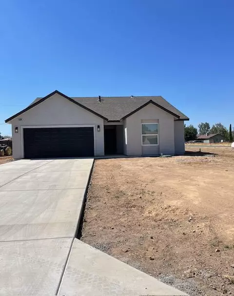 25566 Martin St, Madera, CA 93638