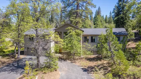 42021 Bretz Camp Ln, Shaver Lake, CA 93664