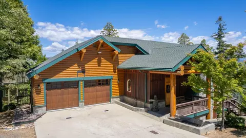 42555 Canyon Vista Ln, Shaver Lake, CA 93664