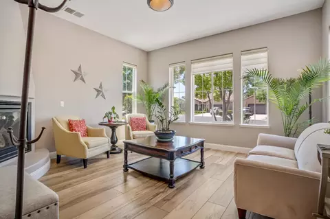 Living - 3770 Serena Ave, Clovis, CA 93619 photo 2 of 3