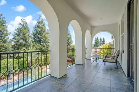 Exterior - 3770 Serena Ave, Clovis, CA 93619 photo 4 of 12