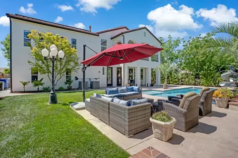 Exterior - 3770 Serena Ave, Clovis, CA 93619 photo 5 of 12