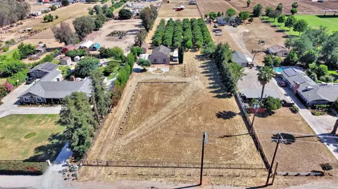 6691 E Olive Ave, Fresno, CA 93727