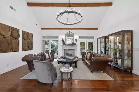 Living - 601 Decatur Ave, Clovis, CA 93611 photo 2 of 3