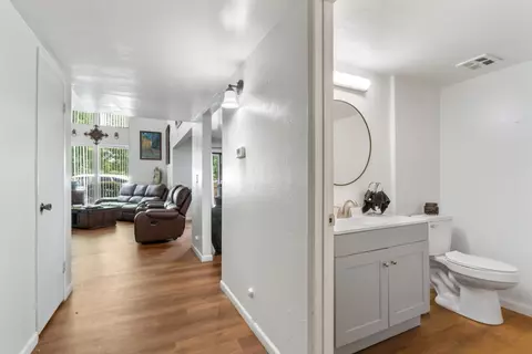 4919 N Millbrook Ave #103, Fresno, CA 93726