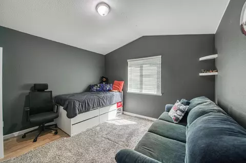 Bedroom - 802 N Stanford Ave, Clovis, CA 93611 photo 7 of 10