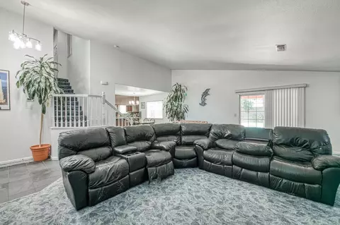 Living - 802 N Stanford Ave, Clovis, CA 93611 photo 3 of 6