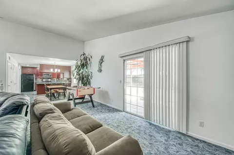 Living - 802 N Stanford Ave, Clovis, CA 93611 photo 5 of 6