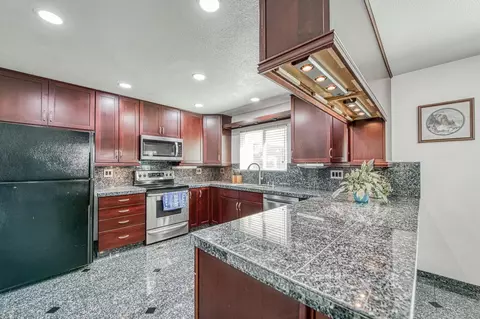 Kitchen - 802 N Stanford Ave, Clovis, CA 93611 photo 1 of 2