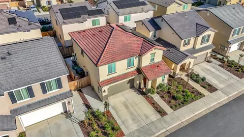 View/Area - 367 Talus Way S, Madera, CA 93636 photo 2 of 7