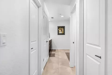 Entry Way - 367 Talus Way S, Madera, CA 93636 photo 8 of 9