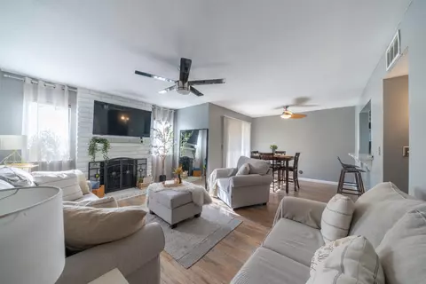 4975 E Butler Ave #116, Fresno, CA 93727