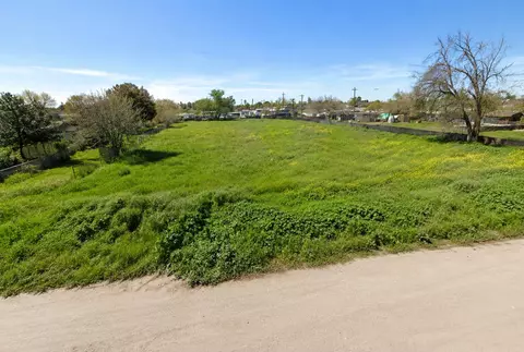 1039 Farmdale Ave, Merced, CA 95341