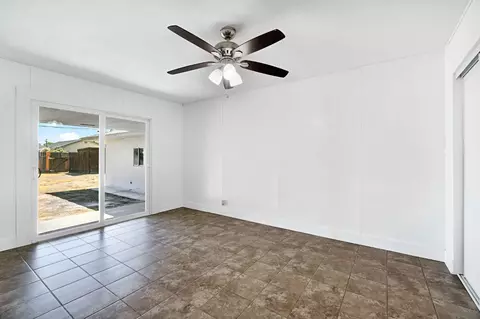 Bedroom - 1463 P St, Firebaugh, CA 93622 photo 5 of 6
