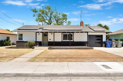 618 W Weldon Ave, Fresno, CA 93705
