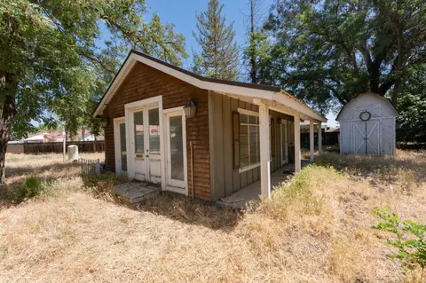Exterior - 1150 E Hanford Armona Rd, Lemoore, CA 93245 photo 8 of 11