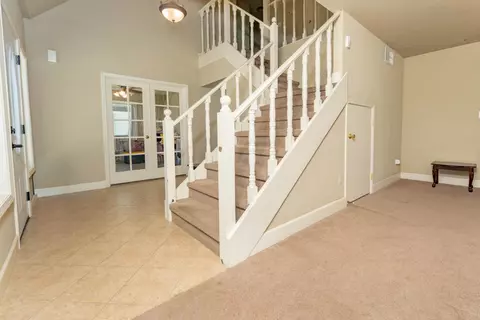 Entry Way - 1150 E Hanford Armona Rd, Lemoore, CA 93245 photo 4 of 4