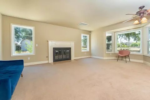 Living - 1150 E Hanford Armona Rd, Lemoore, CA 93245 photo 1 of 3
