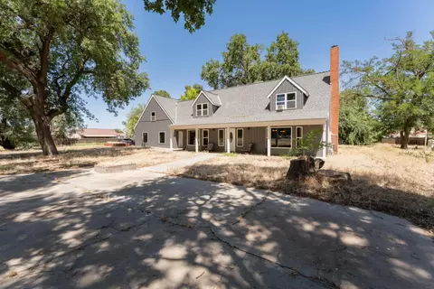 Exterior - 1150 E Hanford Armona Rd, Lemoore, CA 93245 photo 2 of 11