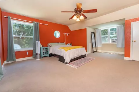 Bedroom - 1150 E Hanford Armona Rd, Lemoore, CA 93245 photo 2 of 6