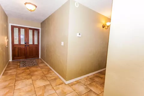 Entry Way - 7464 Paula Ave, Clovis, CA 93611 photo 1 of 1