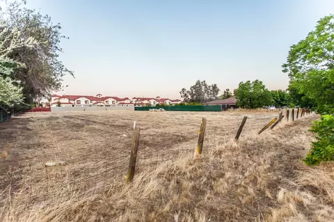 Other - 7464 Paula Ave, Clovis, CA 93611 photo 2 of 3