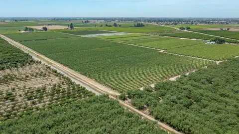 Other - 11378 E Dinuba, Selma, CA 93662 photo 15 of 23