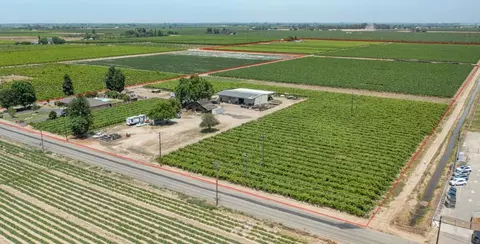 View/Area - 11378 E Dinuba, Selma, CA 93662 photo 4 of 20