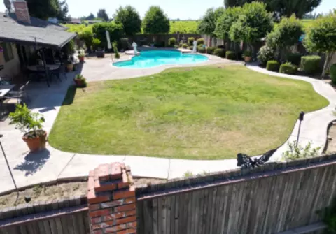 Exterior - 11378 E Dinuba, Selma, CA 93662 photo 8 of 12