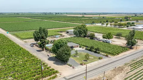 View/Area - 11378 E Dinuba, Selma, CA 93662 photo 5 of 20