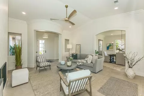 Living - 272 Omaha Ave, Clovis, CA 93619 photo 1 of 1