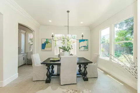 Dining - 272 Omaha Ave, Clovis, CA 93619 photo 1 of 3