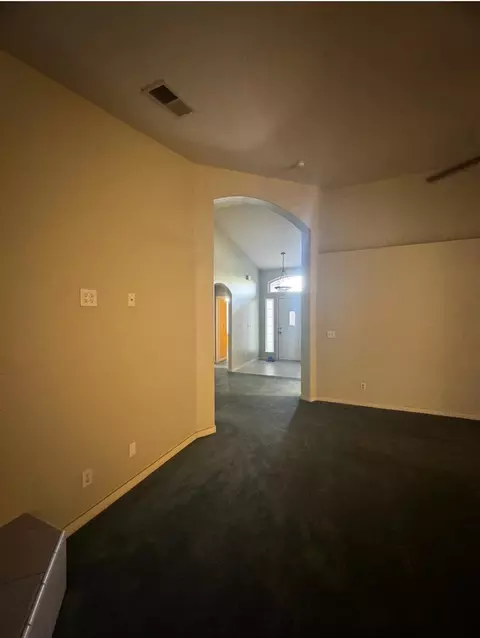 Living - 876 Royal Dr, Madera, CA 93637 photo 1 of 4