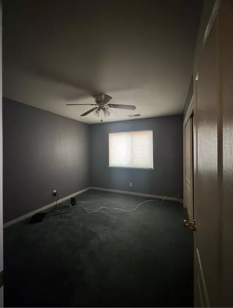 Bedroom - 876 Royal Dr, Madera, CA 93637 photo 1 of 4
