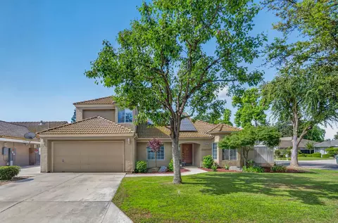 6367 N Selland Ave, Fresno, CA 93711