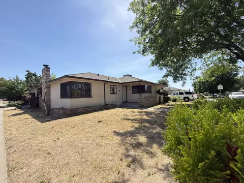 3654 E Donner Ave, Fresno, CA 93726