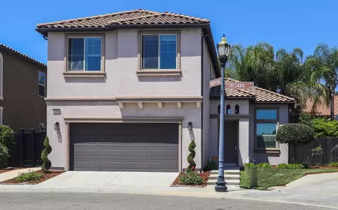 11333 N Tresana Ave, Fresno, CA 93730