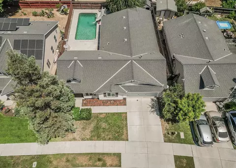 View/Area - 180 E Carpenter Ave, Reedley, CA 93654 photo 4 of 8