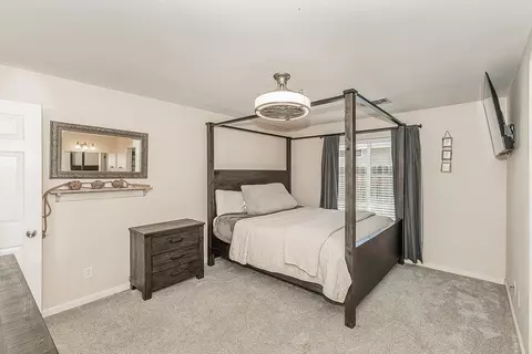 Bedroom - 180 E Carpenter Ave, Reedley, CA 93654 photo 2 of 11