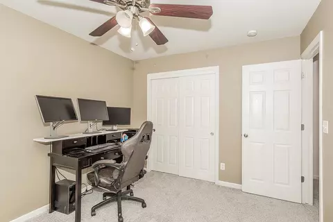 Bedroom - 180 E Carpenter Ave, Reedley, CA 93654 photo 11 of 11