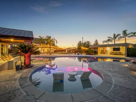 Exterior - 17113 Mark Rd, Madera, CA 93636 photo 22 of 33