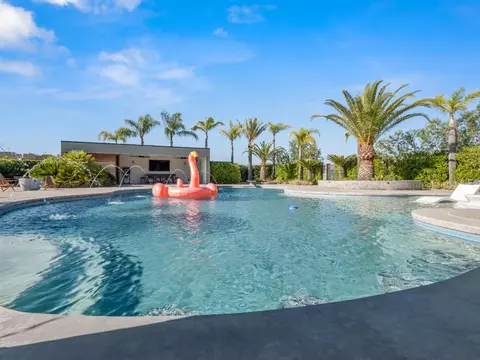 Exterior - 17113 Mark Rd, Madera, CA 93636 photo 12 of 33