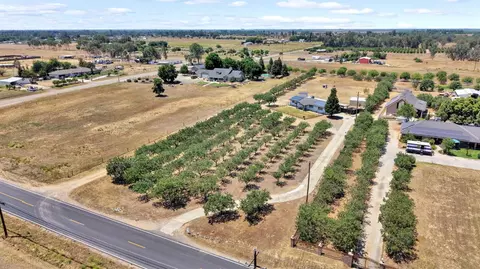 View/Area - 14160 Road 36, Madera, CA 93636 photo 5 of 11