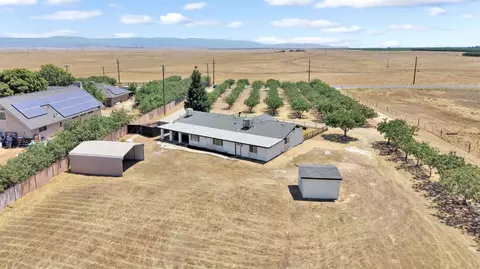 View/Area - 14160 Road 36, Madera, CA 93636 photo 4 of 11