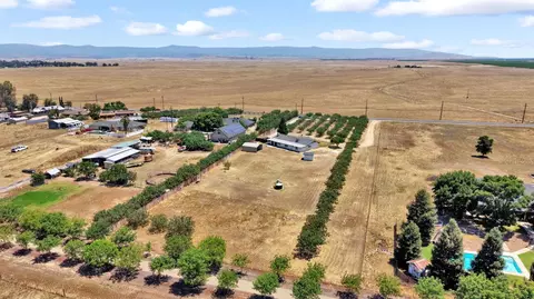 View/Area - 14160 Road 36, Madera, CA 93636 photo 10 of 11