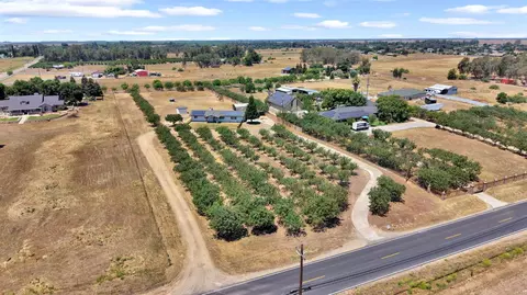 View/Area - 14160 Road 36, Madera, CA 93636 photo 2 of 11