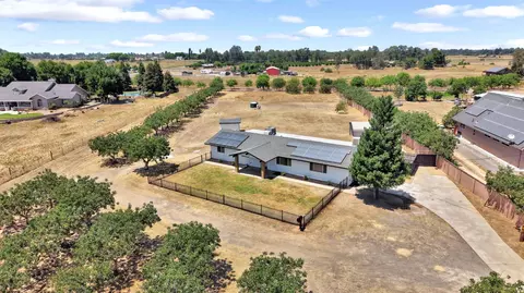 View/Area - 14160 Road 36, Madera, CA 93636 photo 7 of 11